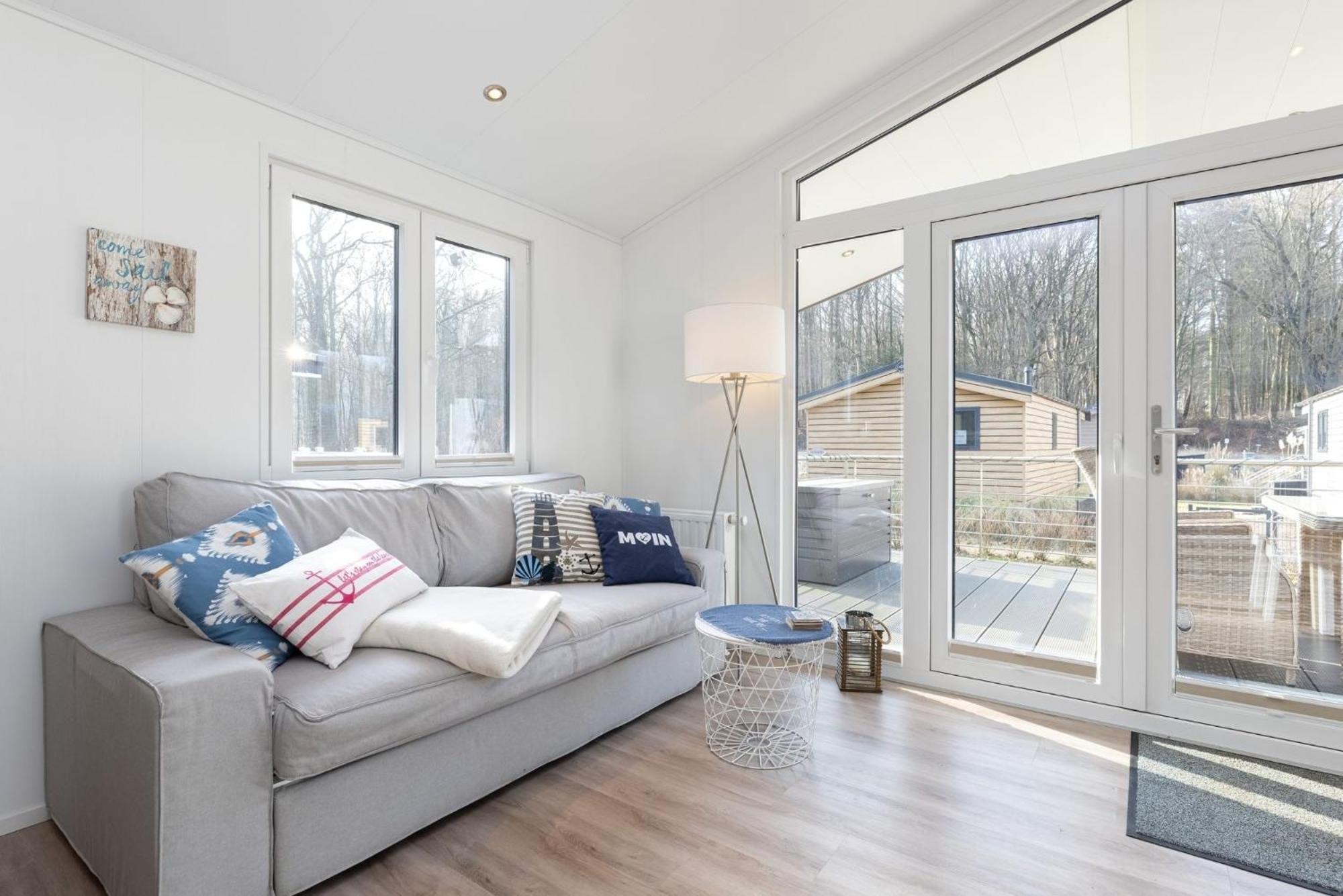 Ferienhaeuser Luebecker Bucht Ferienhaus Beachcomber ฮัฟฟ์ครูก ภายนอก รูปภาพ
